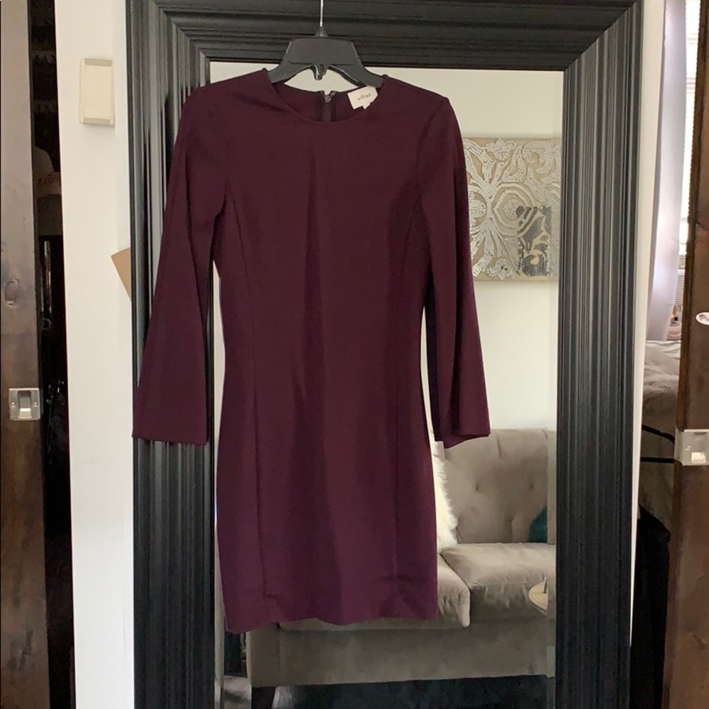 Aritzia Wilfred violet long sleeve dress